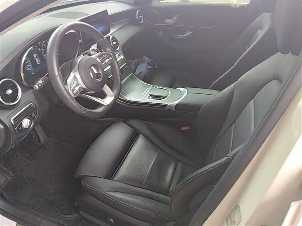 Mercedes-Benz C-Class 2020 — фото 15