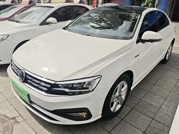 Volkswagen Lamando 2021