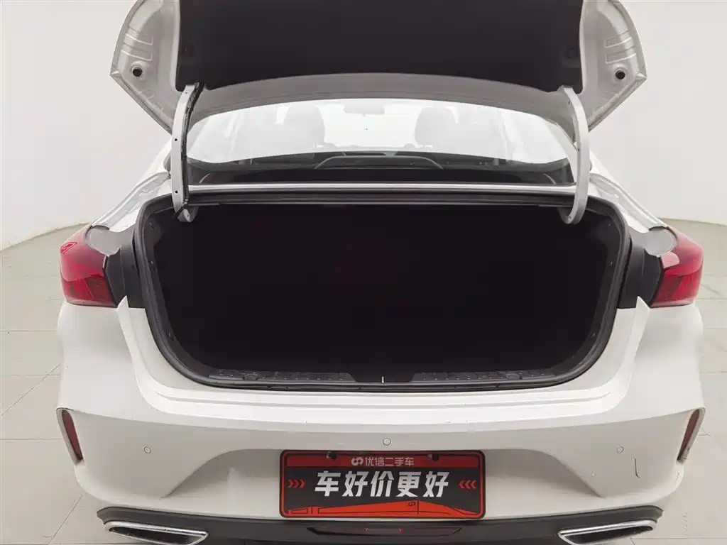 Changan Eado 2020 — фото 16