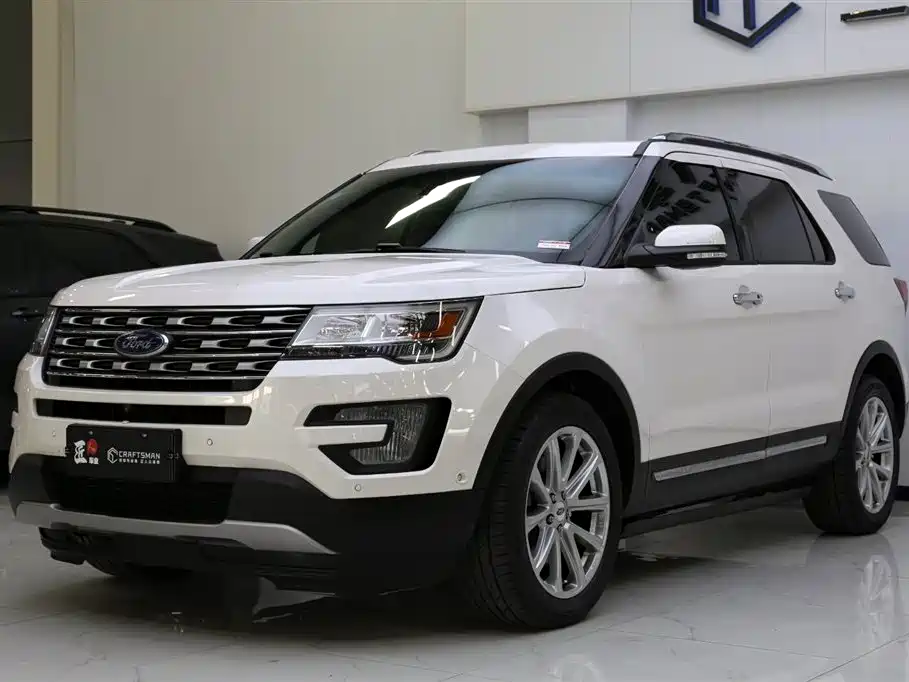 Ford Explorer 2018 — фото 22