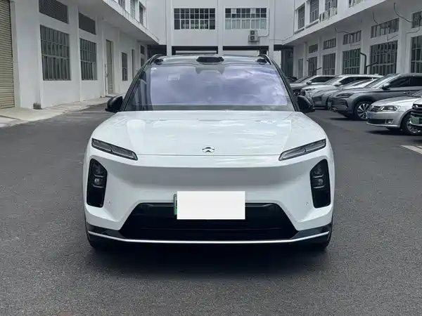 NIO ES6 2025