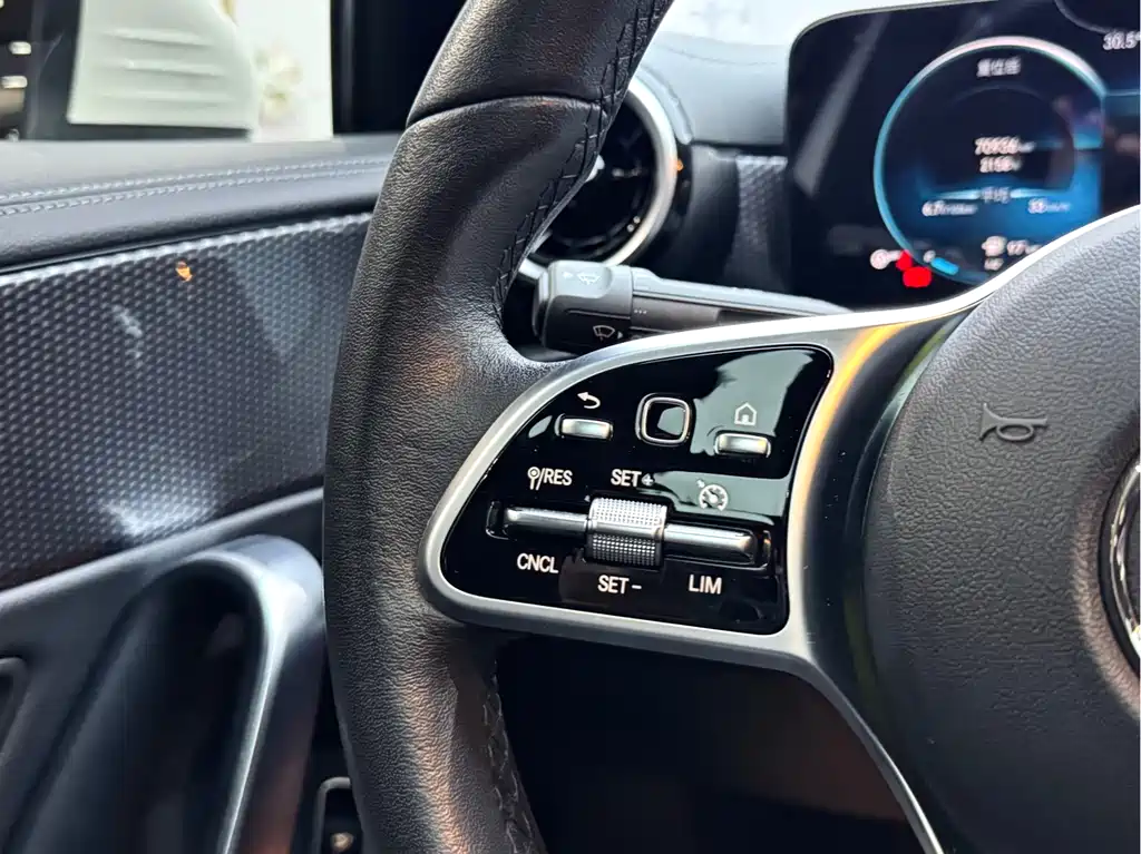 Mercedes-Benz A-Class 2022 — фото 20