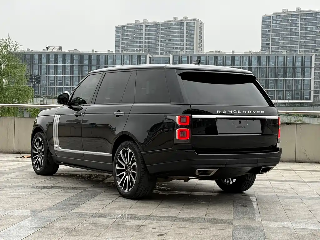 Land Rover Range Rover 2019 — фото 10