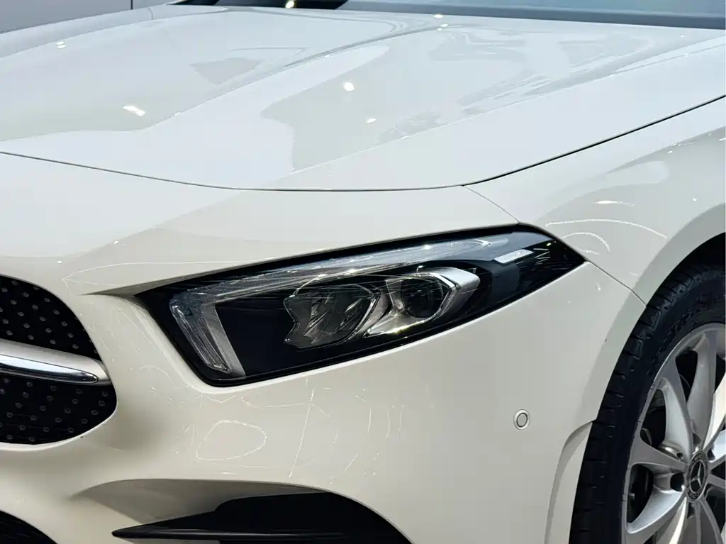 Mercedes-Benz A-Class 2022 — фото 17