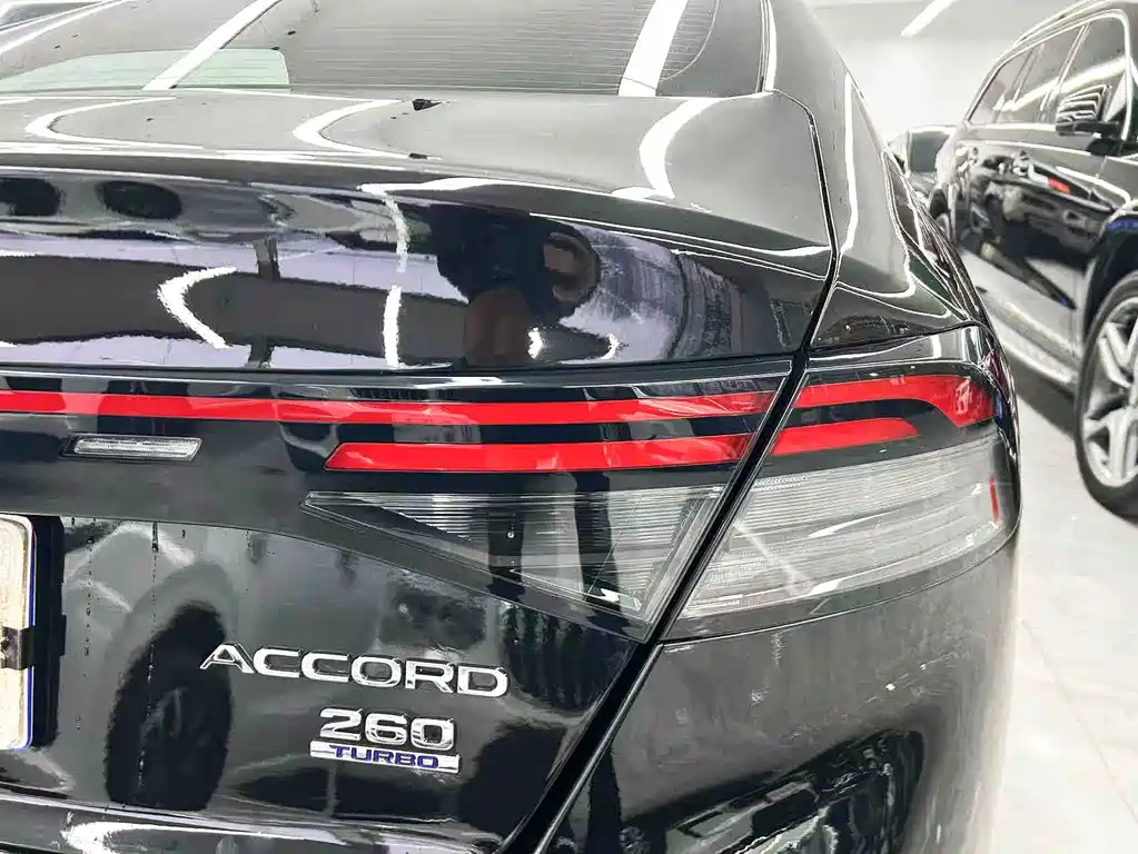 Honda Accord 2023 — фото 21
