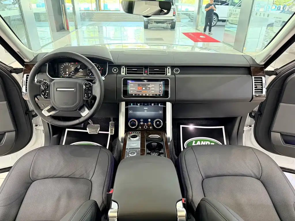 Land Rover Range Rover 2022 — фото 13