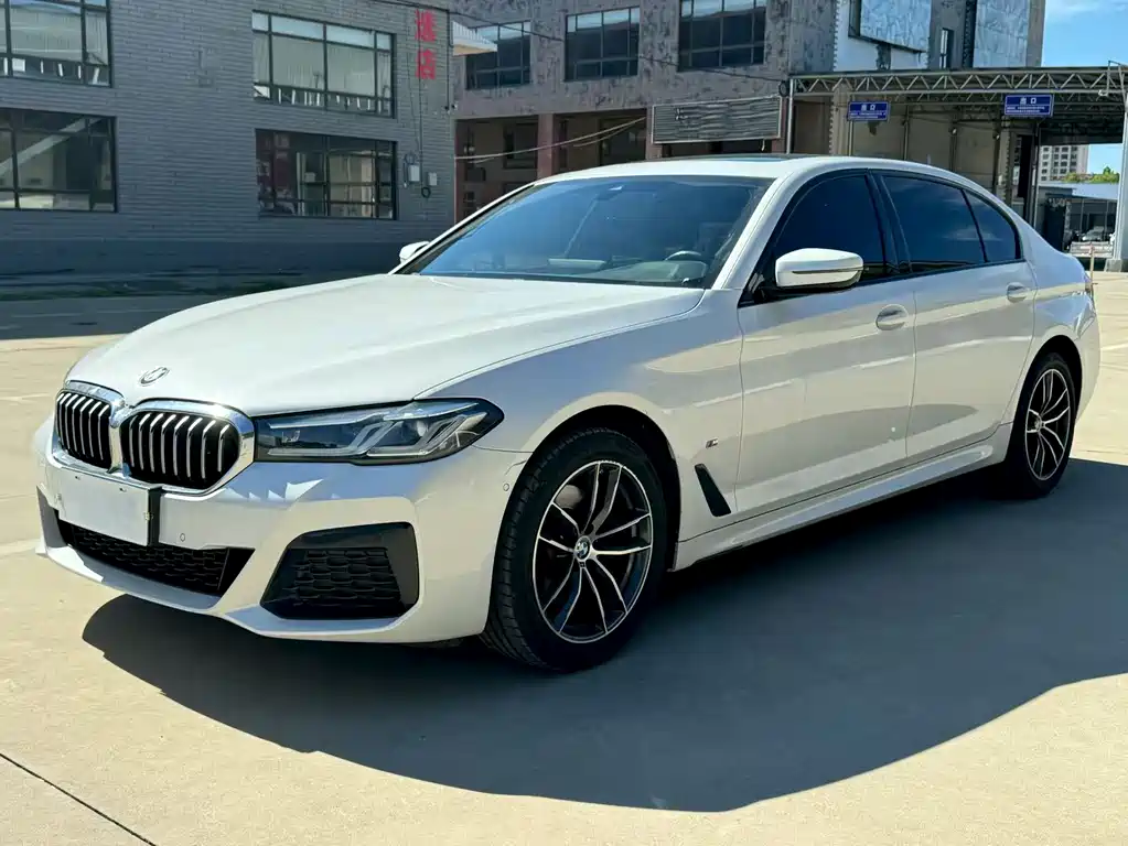 BMW 5 Series 2023