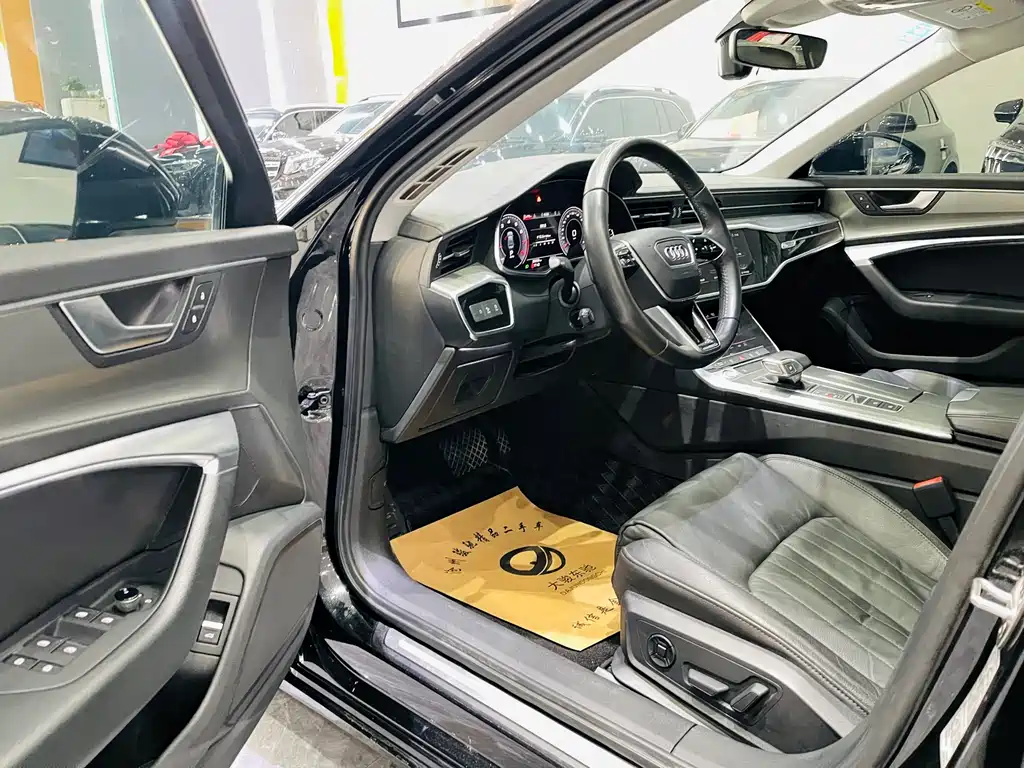 Audi A6L 2020