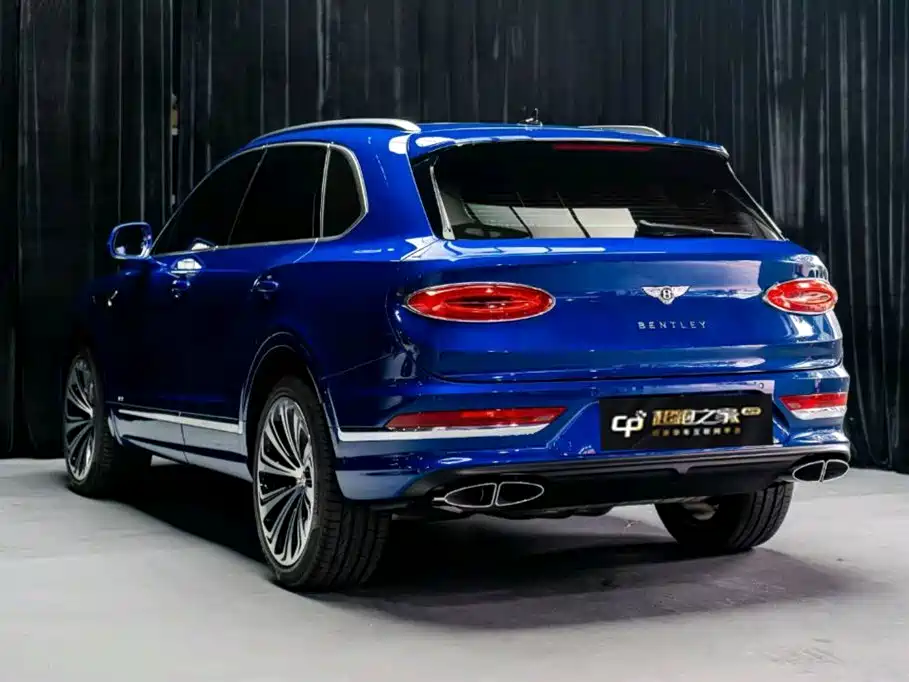 Bentley Bentayga 2022 — фото 9