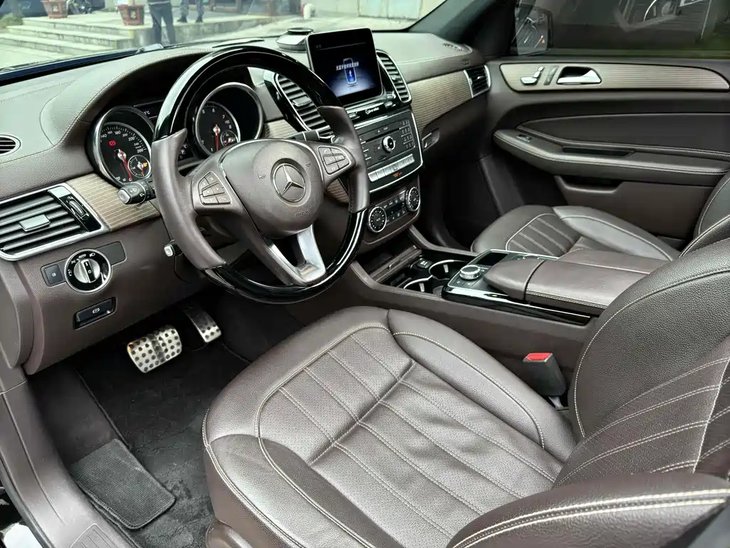 Mercedes-Benz GLE 2019 — фото 5