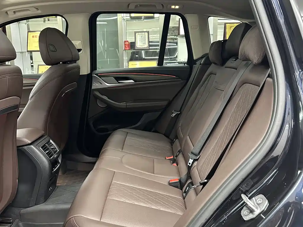 BMW X3 2022 — фото 10