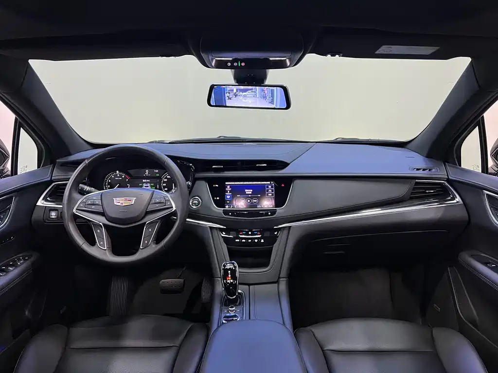 Cadillac XT5 2022 — фото 9