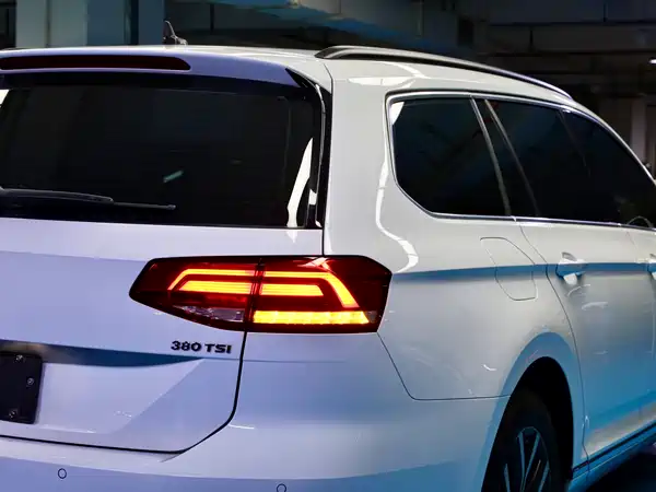 Volkswagen Viloran 2017