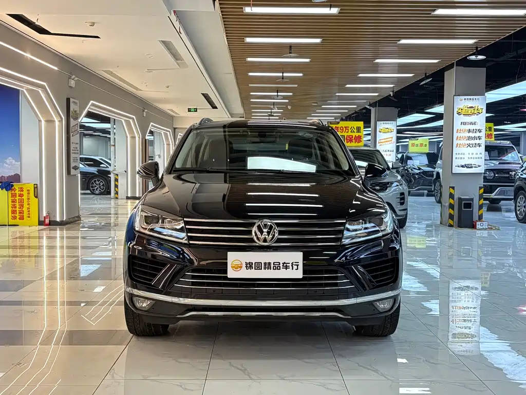 Volkswagen Touareg 2017 — фото 8