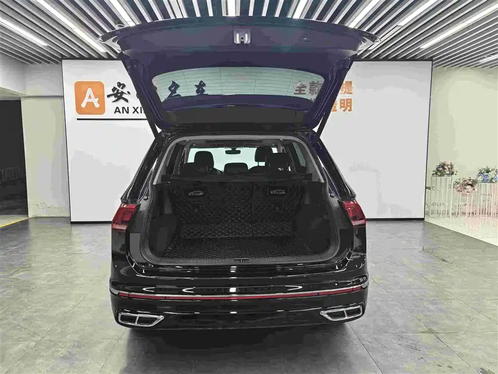 Volkswagen Tiguan L 2025 — фото 5