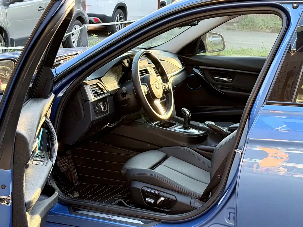 BMW 3 Series 2017