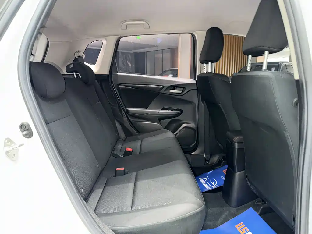 Honda Fit 2018 — фото 23