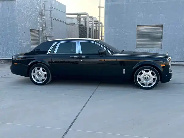 Rolls-Royce Phantom 2015