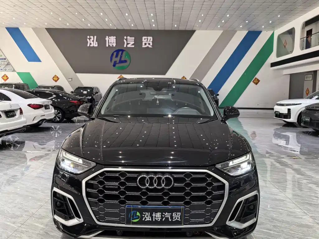 Audi Q5L 2023 — фото 2