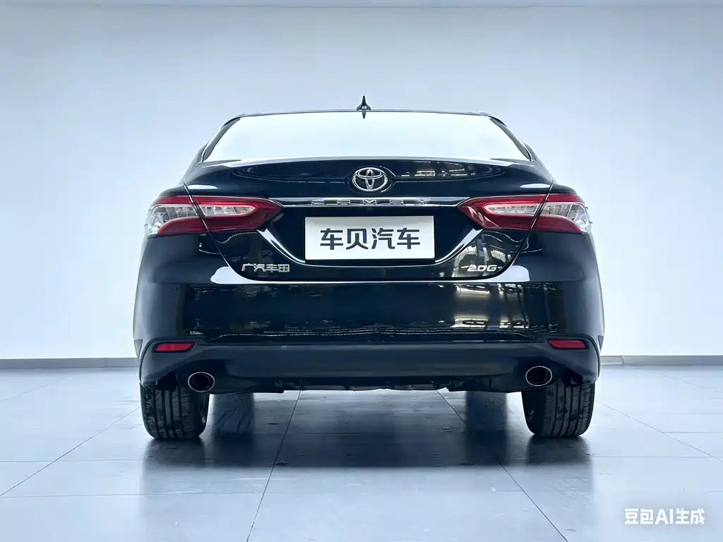 Toyota Camry 2022 — фото 5