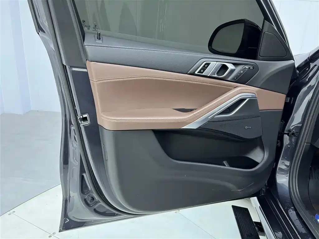 BMW X6 2021 — фото 17