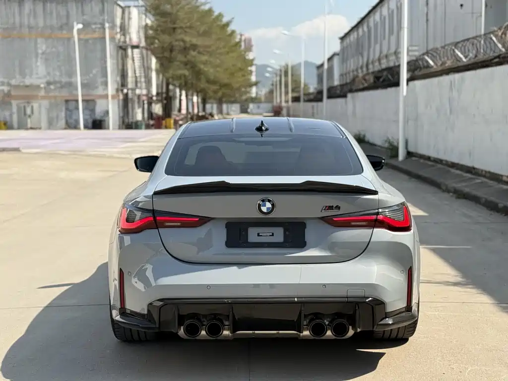 BMW M4 2022 — фото 5