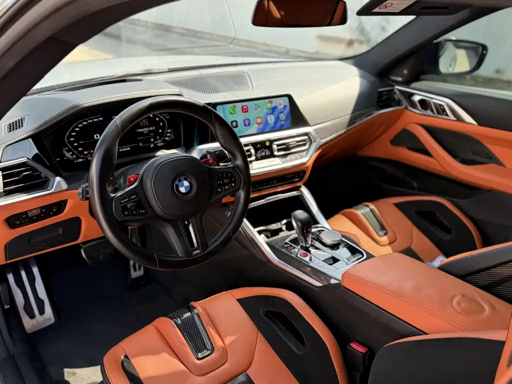 BMW M4 2022 — фото 9