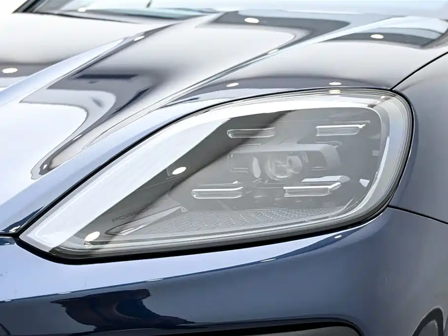 Porsche Cayenne New Energy 2024 — фото 9