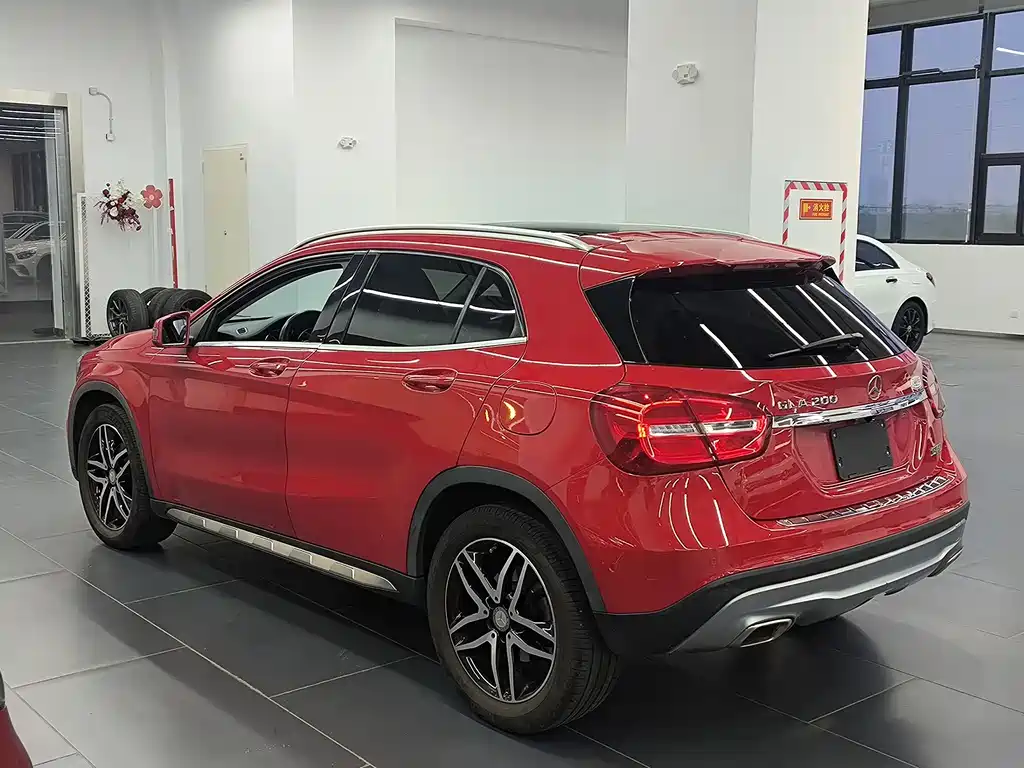 Mercedes-Benz GLA 2015 — фото 6