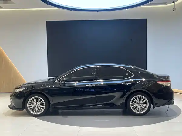 Toyota Camry 2020