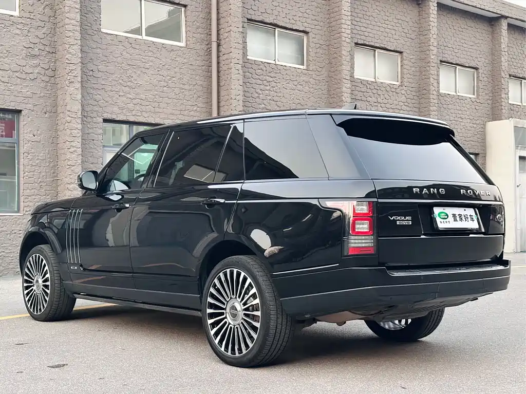 Land Rover Range Rover 2017 — фото 10