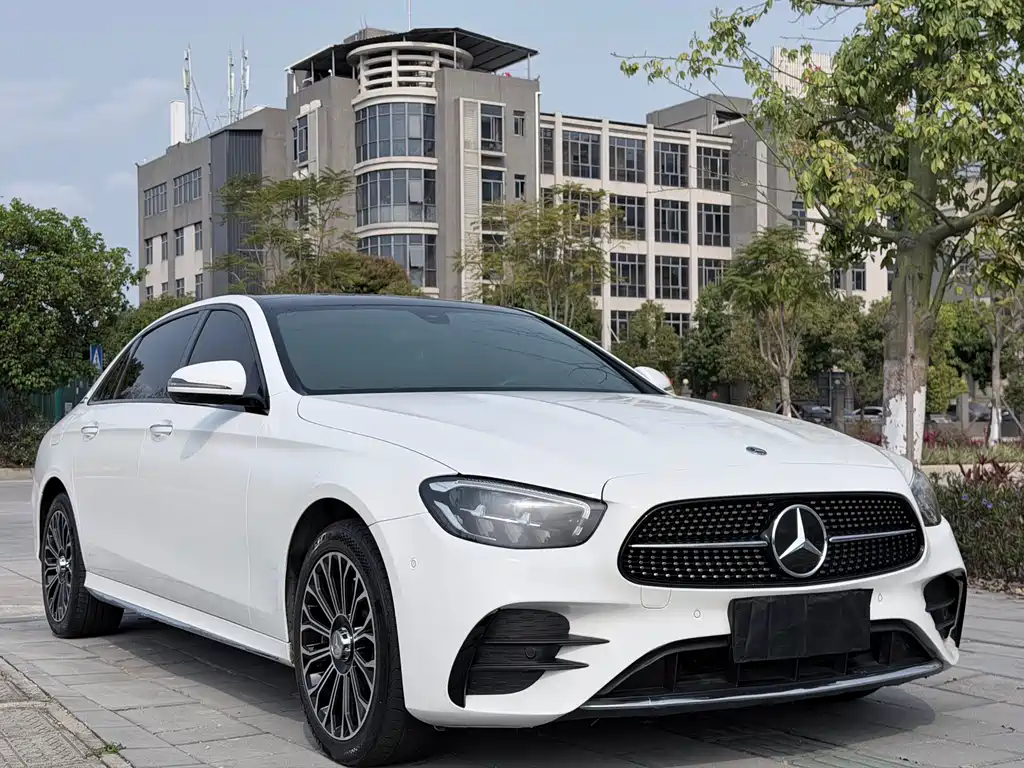 Mercedes-Benz E-Class 2021 — фото 3