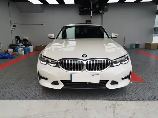 BMW 3 Series 2020
