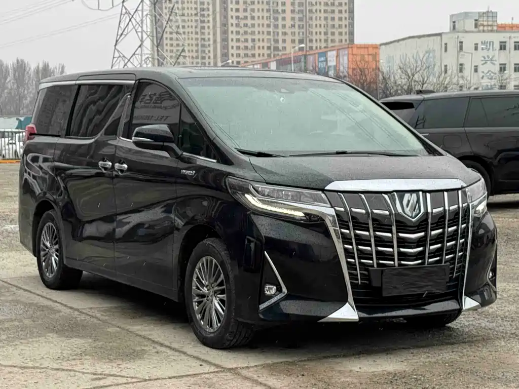 Toyota Alphard 2023 — фото 2