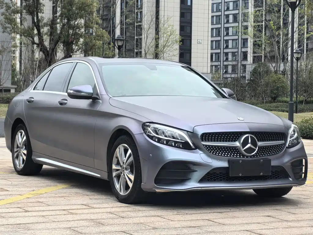 Mercedes-Benz C-Class 2020