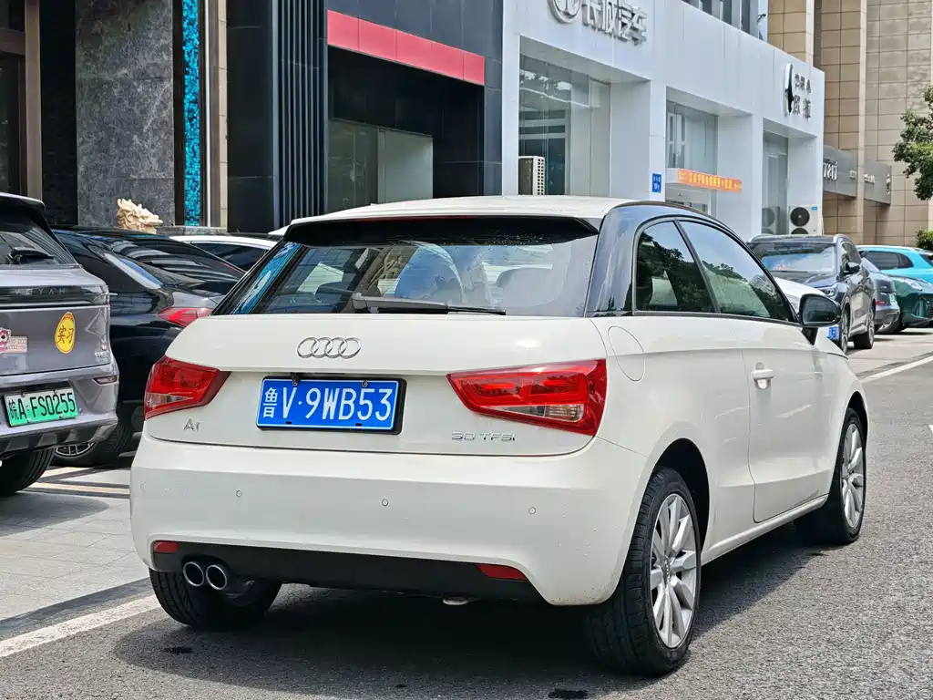 Audi A1 2014