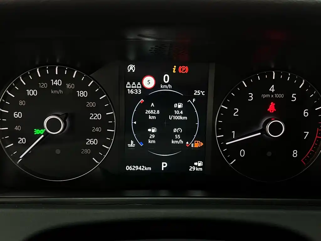 Land Rover Velar 2019 — фото 16