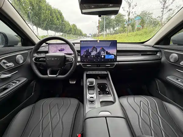 Chery Arrizo 8 PRO 2025