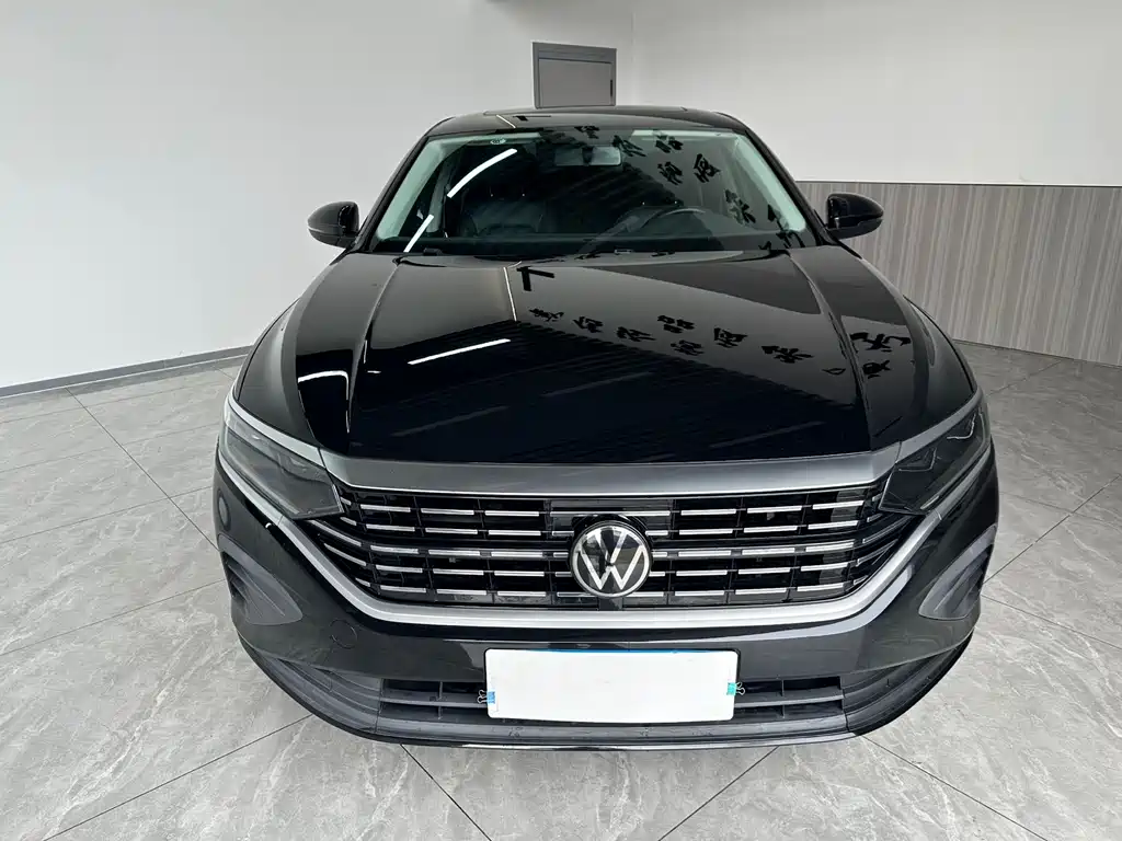 Volkswagen Passat 2023