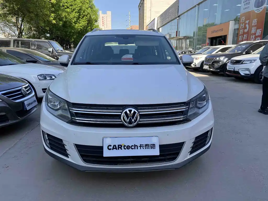 Volkswagen Tiguan 2015 — фото 4