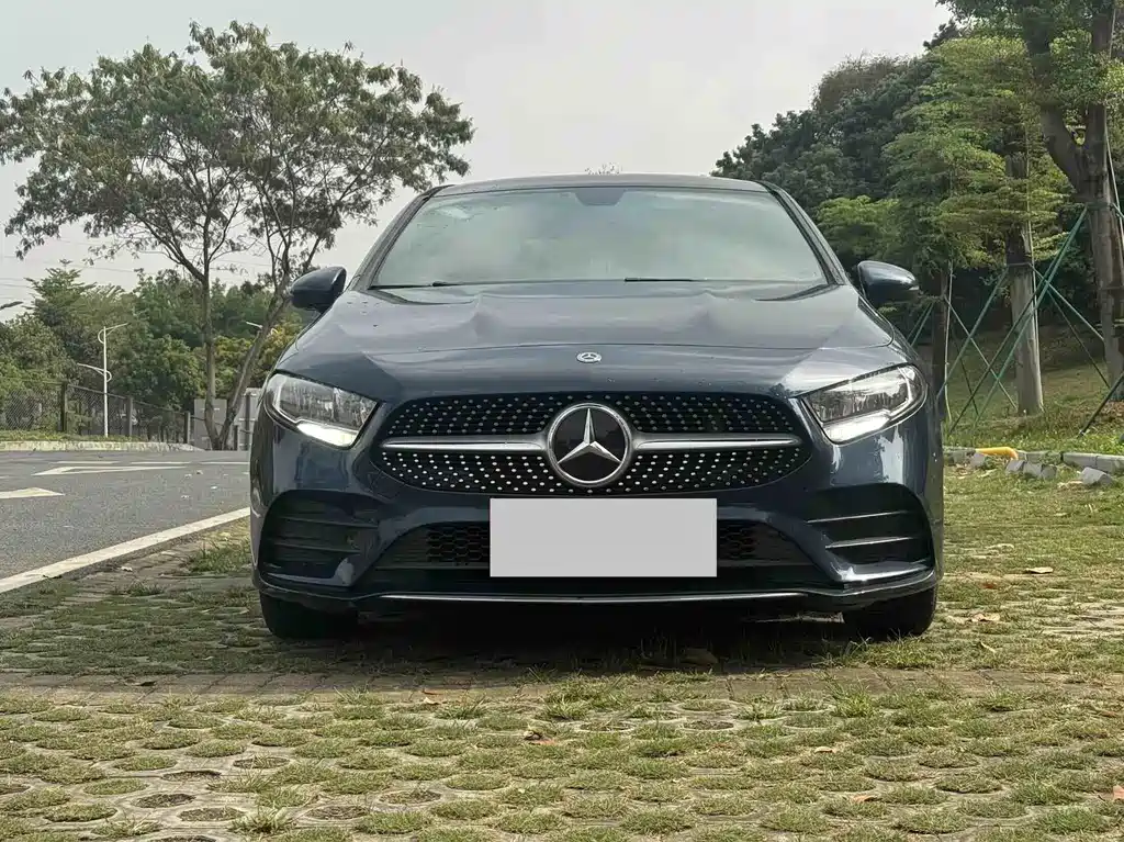 Mercedes-Benz A-Class 2019 — фото 6