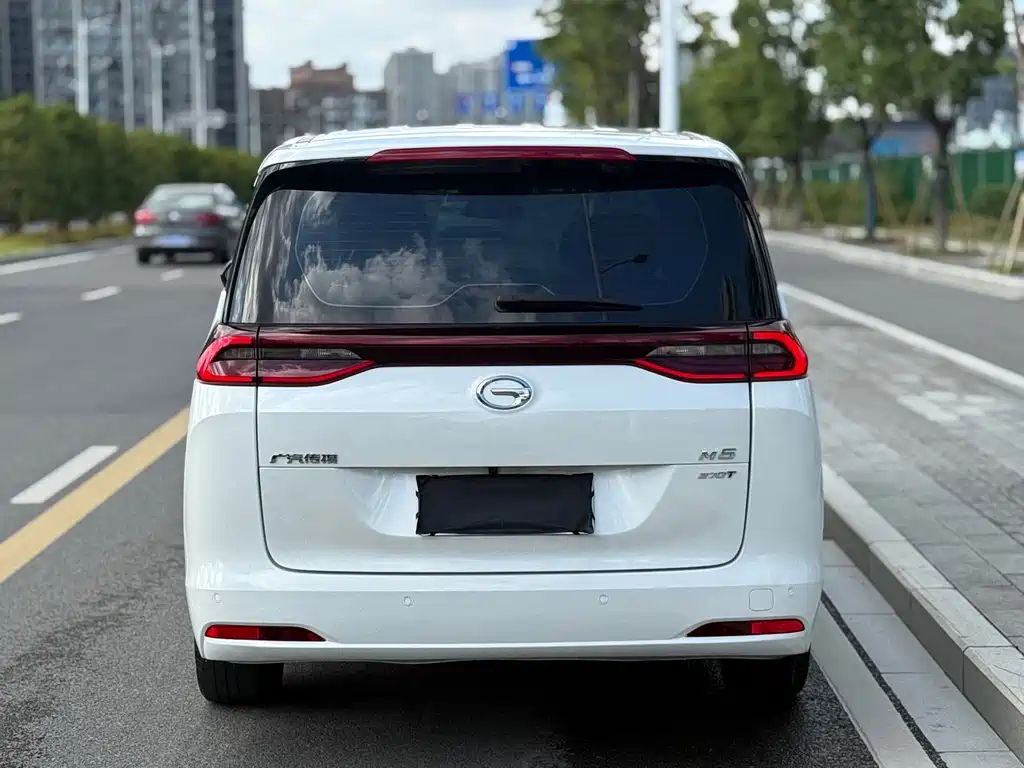 GAC Motor Trumpchi M6 2022 — фото 14