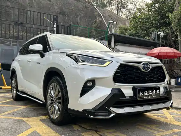 Toyota Highlander 2022