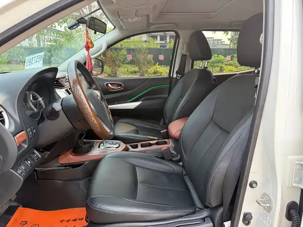 Nissan Terra 2020