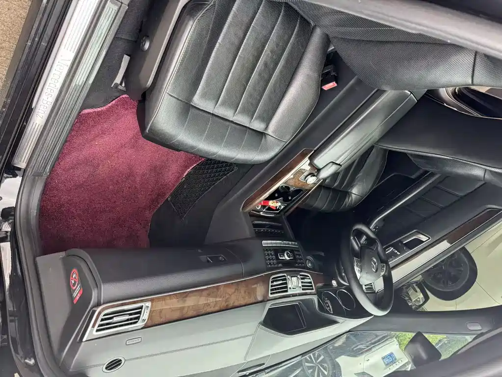 Mercedes-Benz E-Class 2015 — фото 11