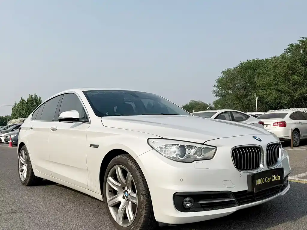 BMW 5 Series GT 2016 — фото 3