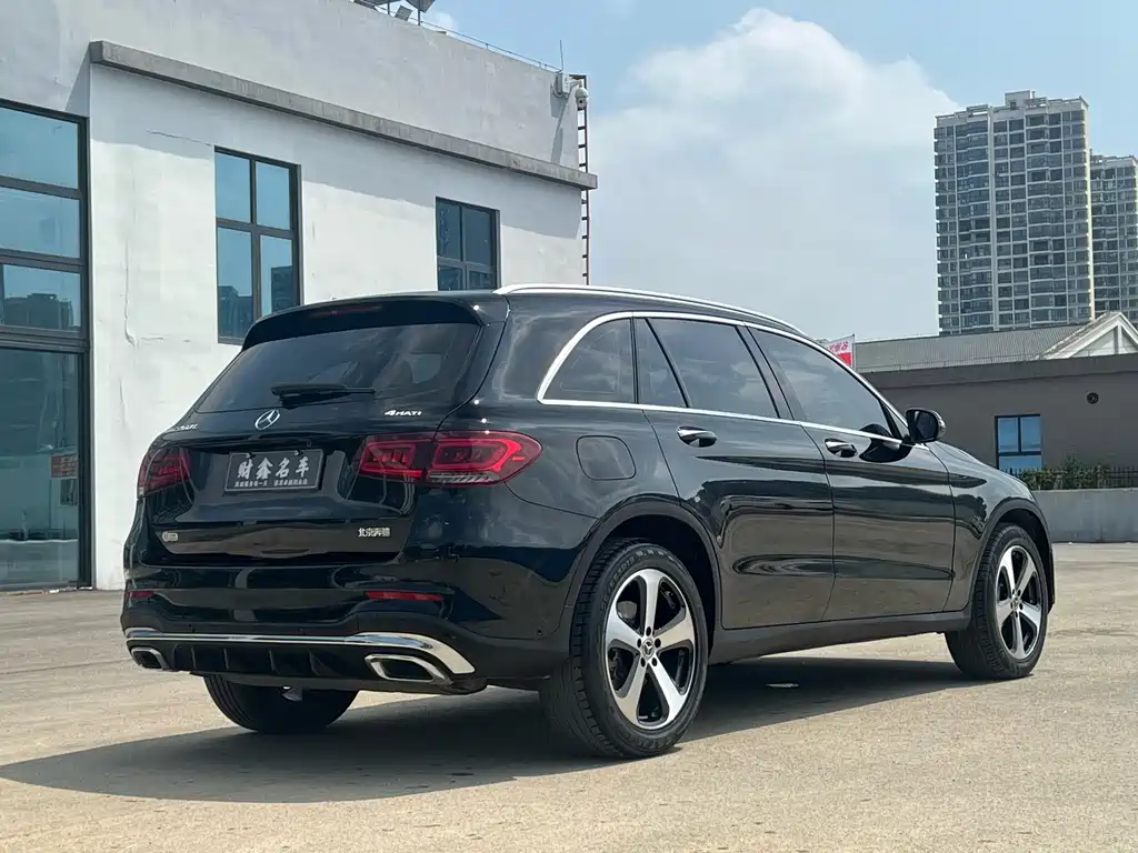 Mercedes-Benz GLC 2022 — фото 13