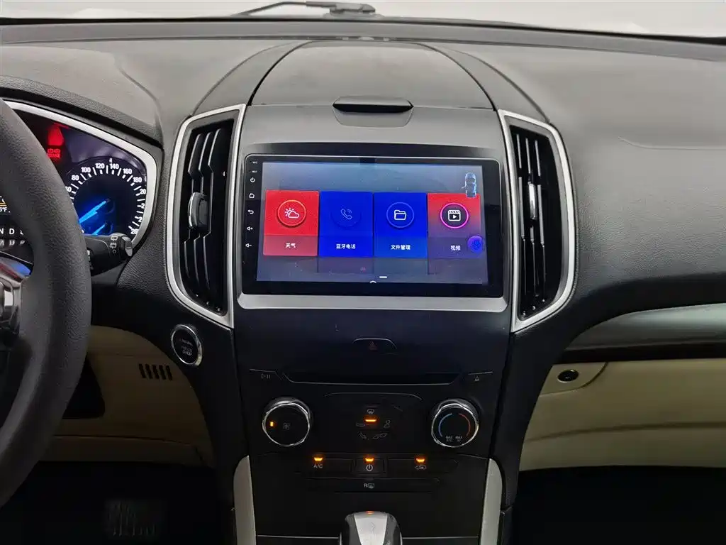 Ford Edge 2015 — фото 12