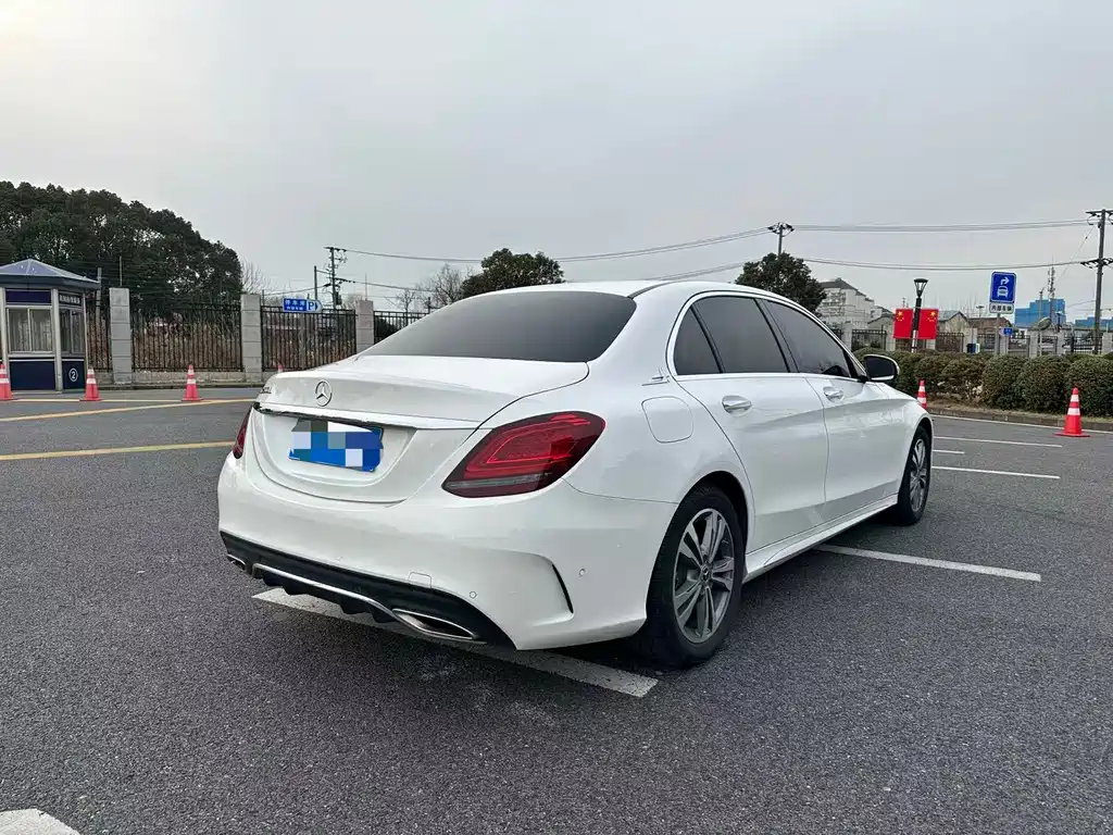 Mercedes-Benz C-Class 2020 — фото 6