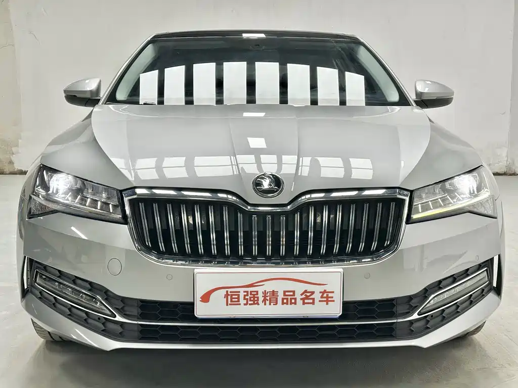 Skoda Superb 2022